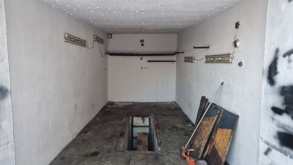 Garaż 18m² z kanałem