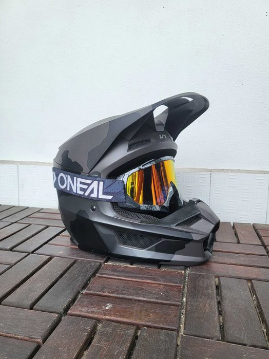 Kask motocyklowy FOX V1 Camo L + gogle O'Neal