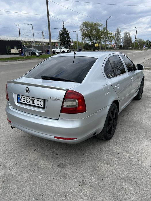 Skoda Octavia A5 2011 года, рестайлинг, 1.6 mpi, газ/бензин!
