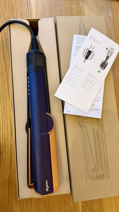 Dyson airstrait (prussian blue/rich)