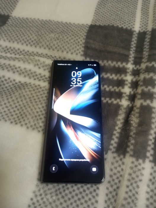Samsung galaxy fold 4 12/512