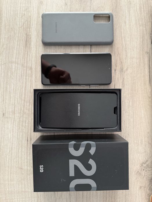 Samsung S20 128GB super stan