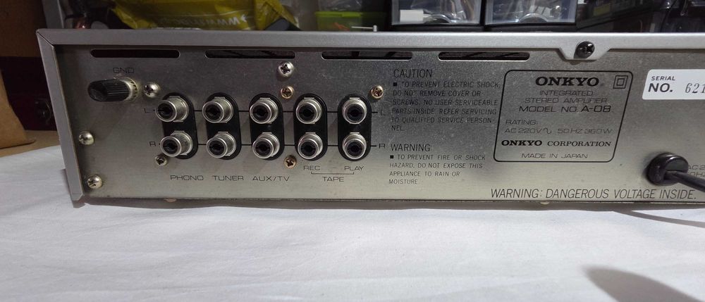 Amplificador ONKYO A-08    100% Funcional