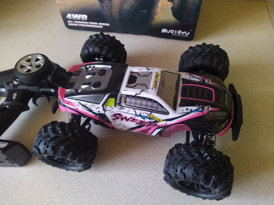 Samochód zdalnie sterowany RC SWEEP 4WD Brushless – 1:16 4WD 80km