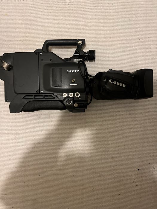 Kit Sony DXC-D30 com a lente Canon J21x7.8B