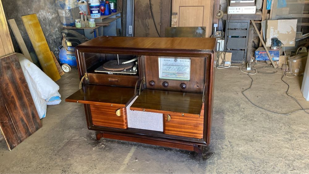 SONORA EXCELLENCE 601 Portable Turntable Radio (1960, Restored)64552831641729121