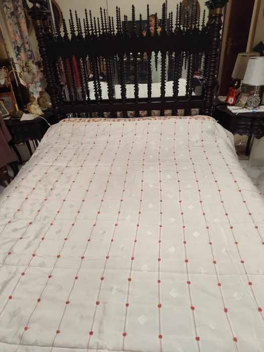 Vendo quarto de bilros completo