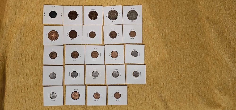 Lote de 46 moedas da República