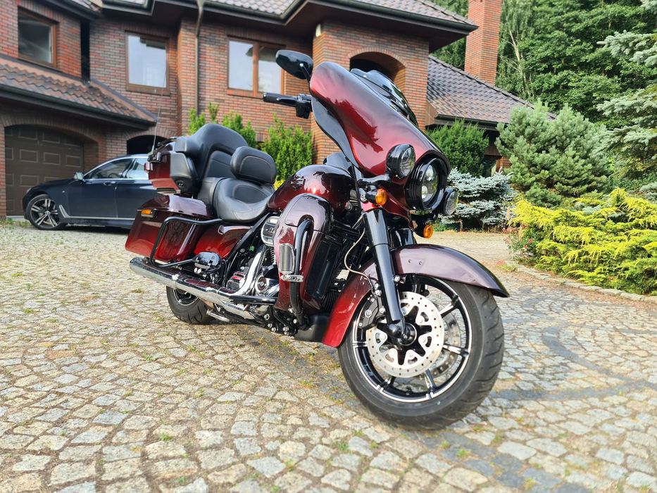 Harley-Davidson Touring Ultra Limited CVO ULTRA LIMITED EUROPEJSKI - Najbogatsza wersja - Prywatnie CLASSIC
