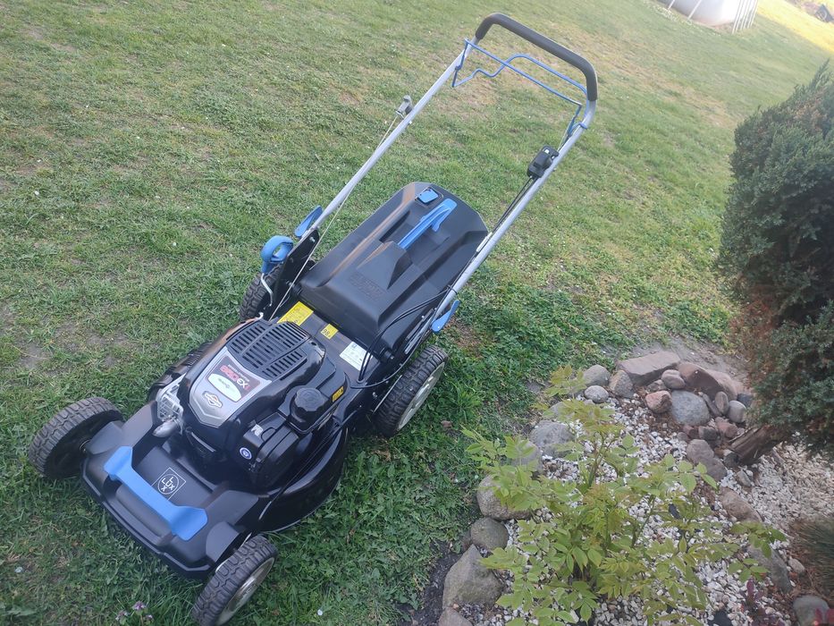 Kosiarka Lux Tools Briggs Stratton bardzo ładna