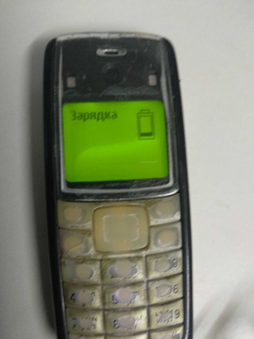 кнопочный телефон Nokia 1110i без зарядного с новым аккумулятором