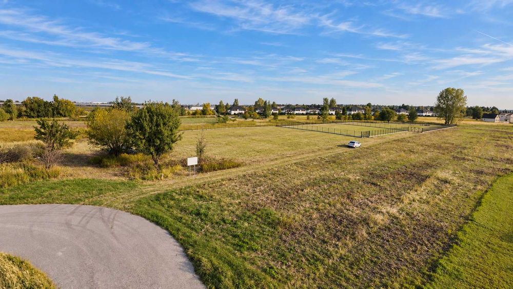 Działki na wynajem 2000 i 3100 m2 Bezpośrednio od właściciela blisko Okęcia