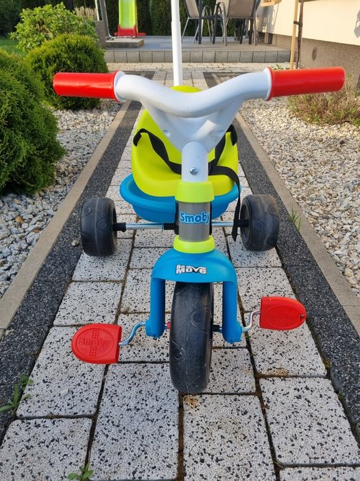 Rowerek trójkołowy Smoby z przyczepką