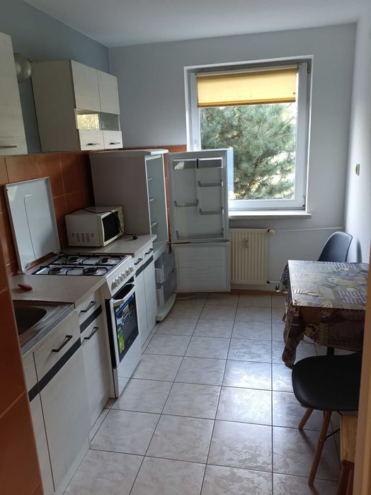 Wynajmę mieszkanie obok Uniwersytetu Medycznego.
