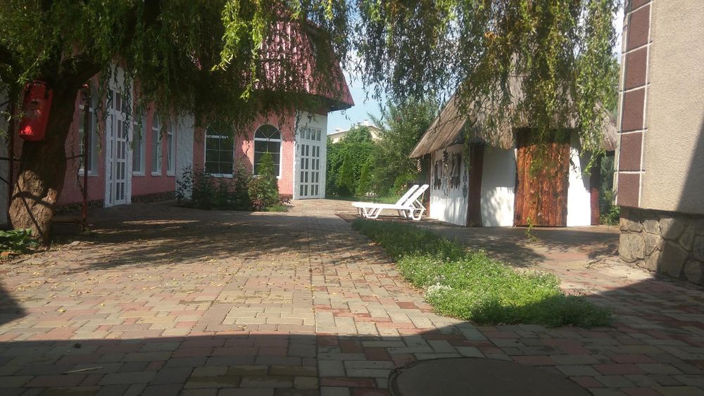 Будинок для свята на 10-20 осіб