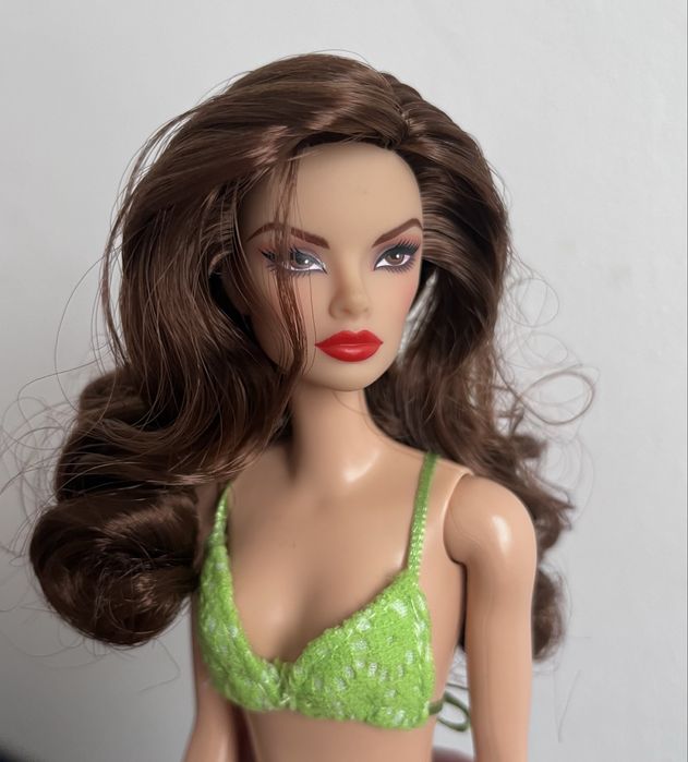 Ubranko, biustonosz dla lalki Barbie Top Model Resort Summer