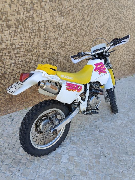 Suzuki DR 350 ano 1990