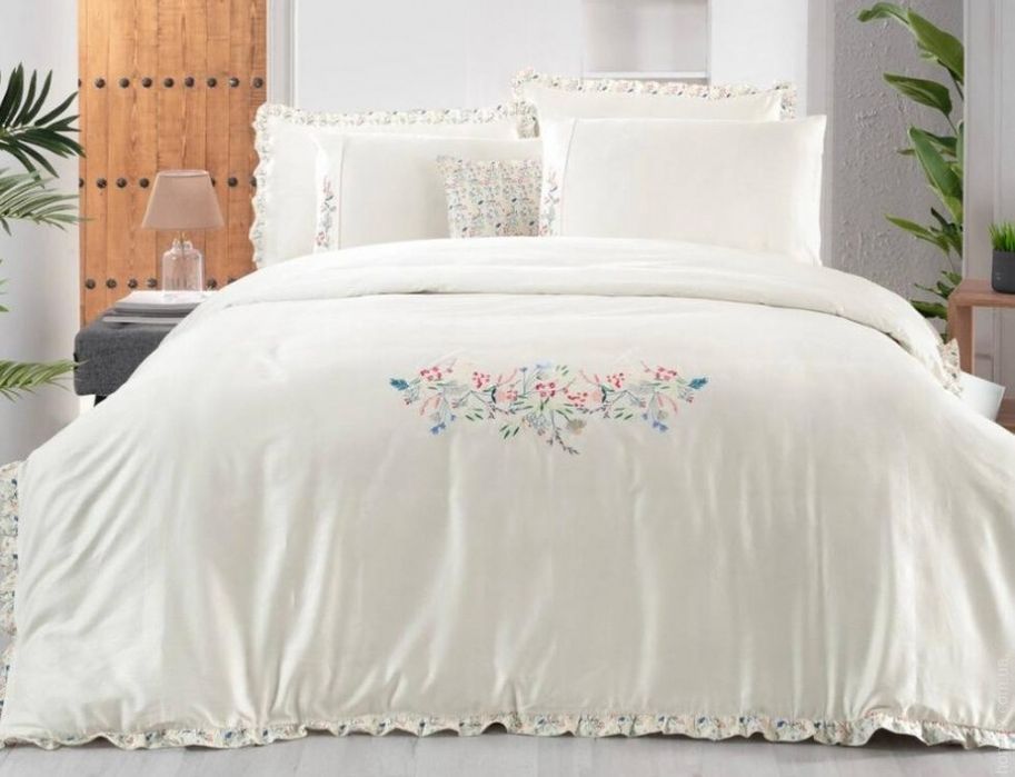 Постельное белье Sarev Nitra премиум сатин 300ТС евро с вышивкой