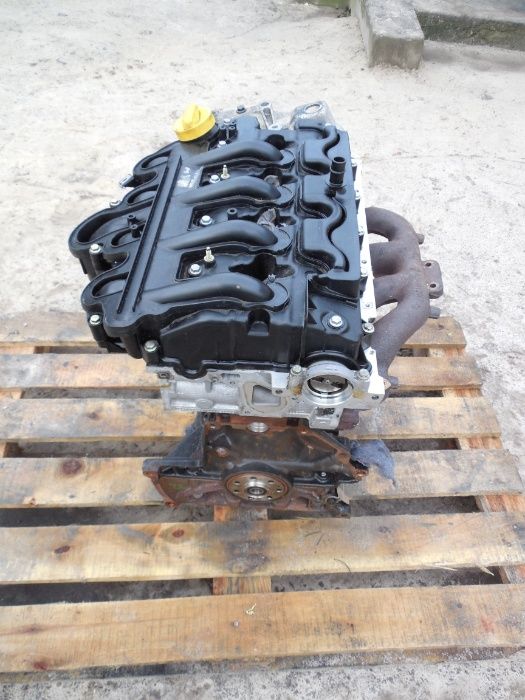 Мотор Рено Двигун Renault 2.5 Двигатель Master Trafic Movano Vivaro