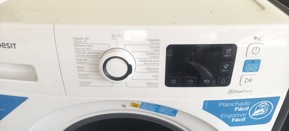 Máquina Secar Indesit 9kg