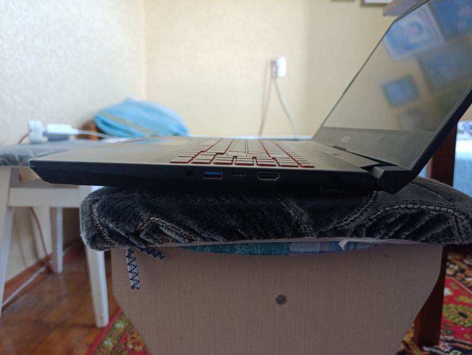 MSI Katana gf 66 11UE