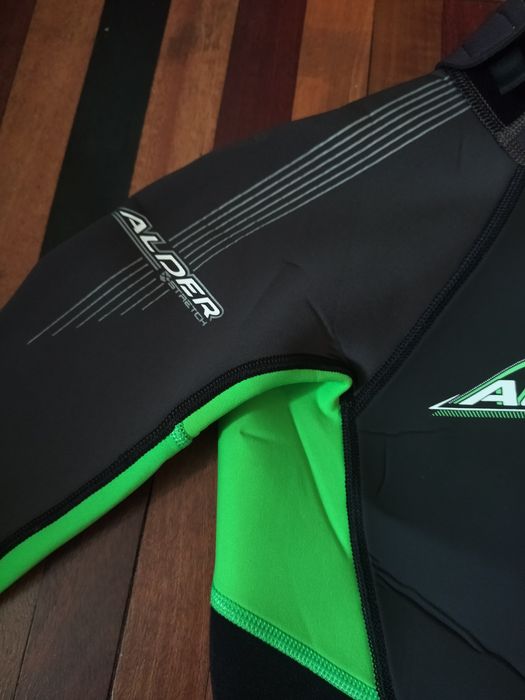 Гидрокостюм Alder на 9-10 лет(М).