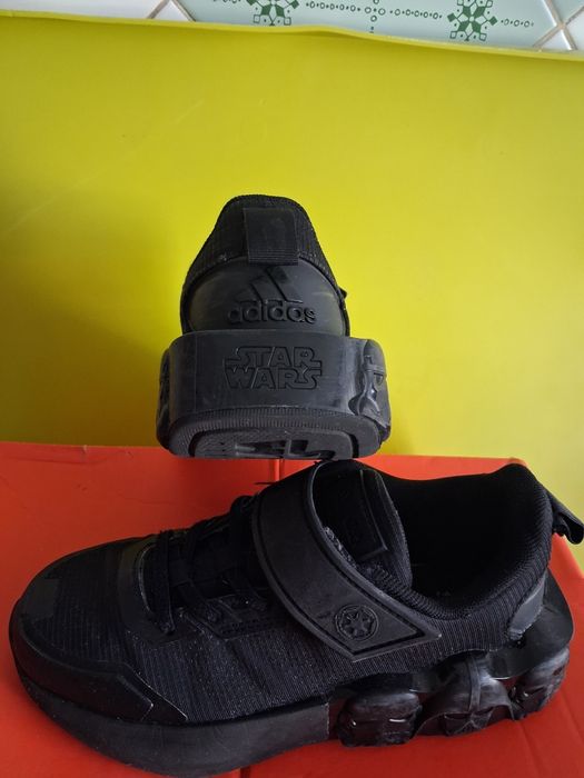 Туфлі-кросівки ADIDAS-33р.на хлопчика