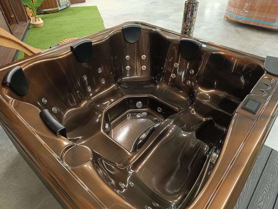 Elektryczne jacuzzi akrylowe 220x220 z leżanką balia wanna ogrodowa