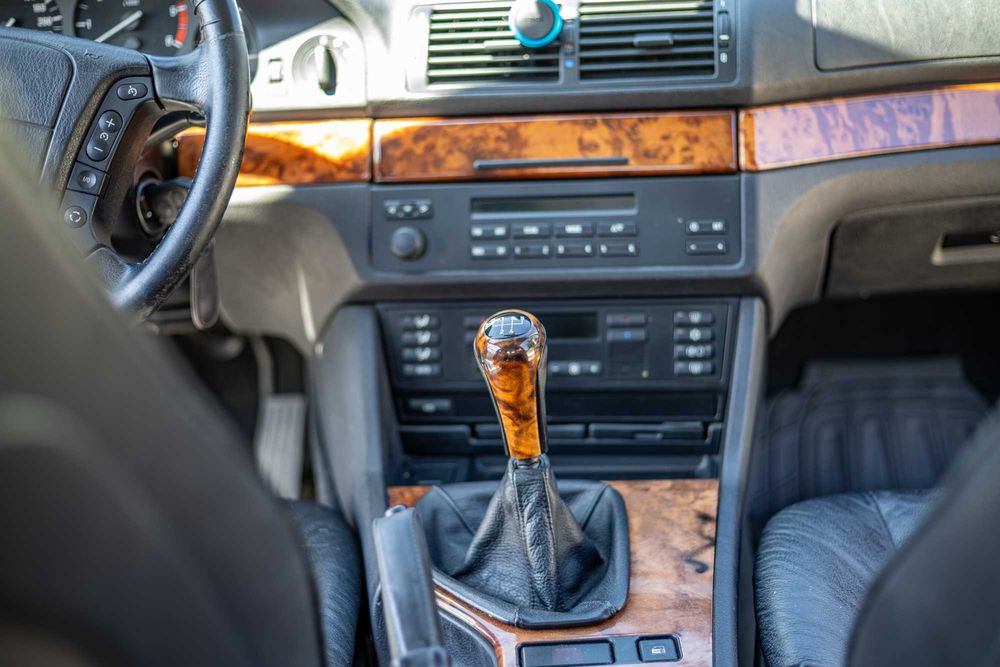 BMW 525 tds, de fevereiro de 1998