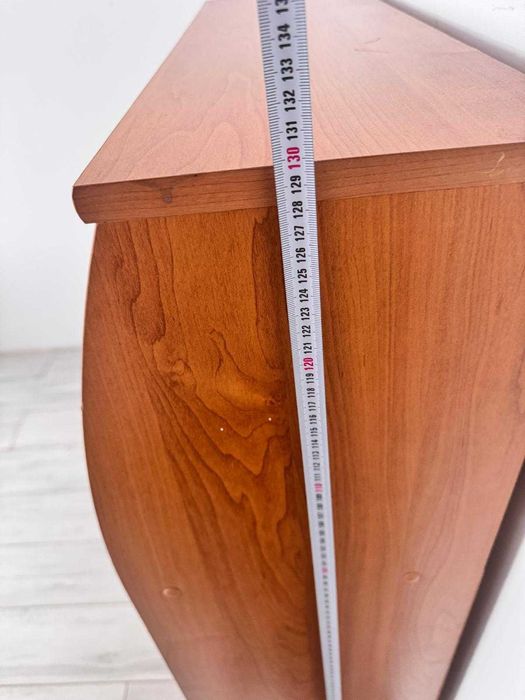 Biblioteczka / regał z zamykaną szafką