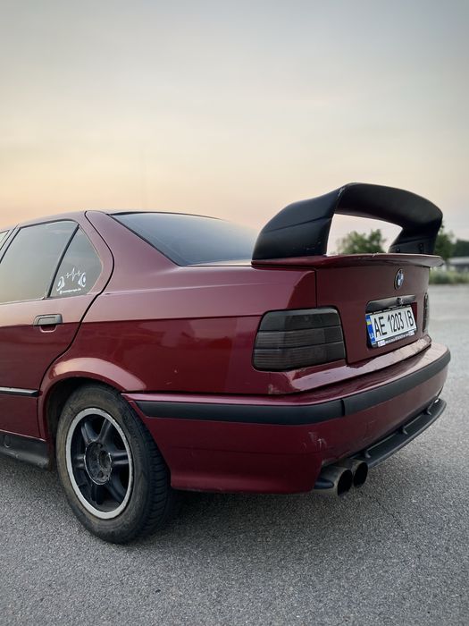 Bmw e36 1.8 бензин