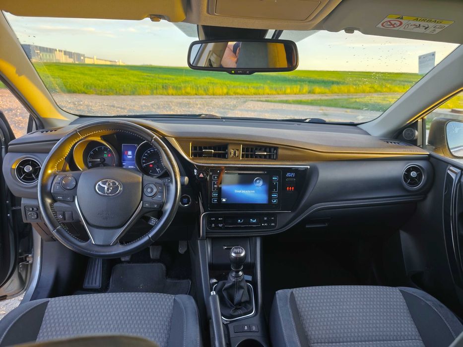 Toyota Auris # 1.2 #116KM # przebieg 85594 tys.#