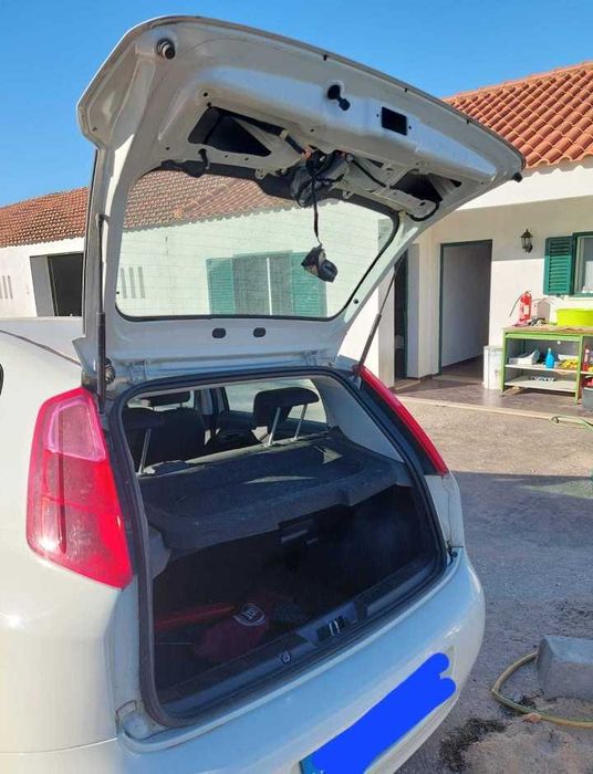 Para Peças Fiat Grande Punto 1.2 de 2016 com boa mecânica
