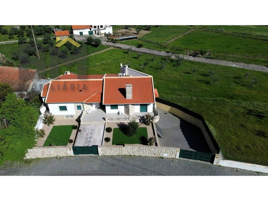 Moradia T5 para venda em Castelo Branco!