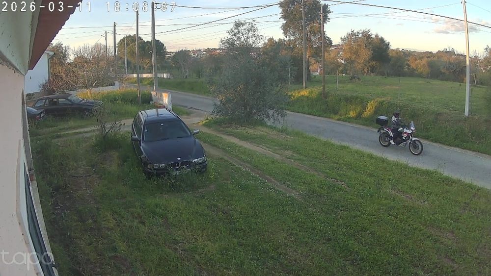 Segue para vendo BMW 530