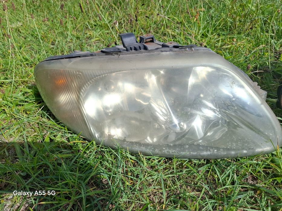 Lampy chrysler yoager