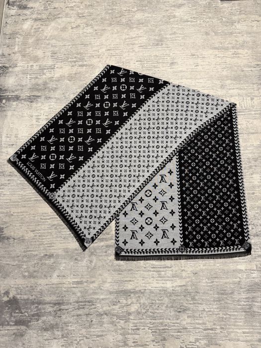 Cachecol Louis Vuitton Monogram