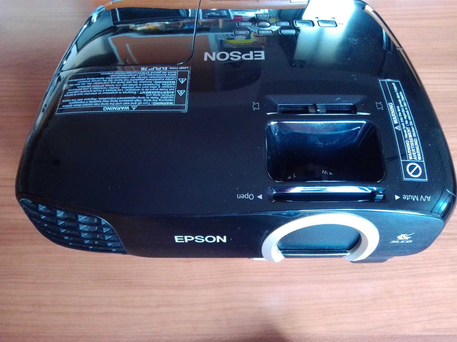 Projector Epson Full HD