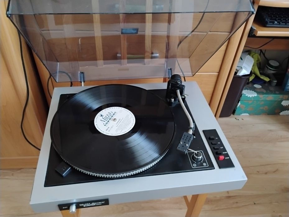 Gramofon retro vintage Bernard GS 434