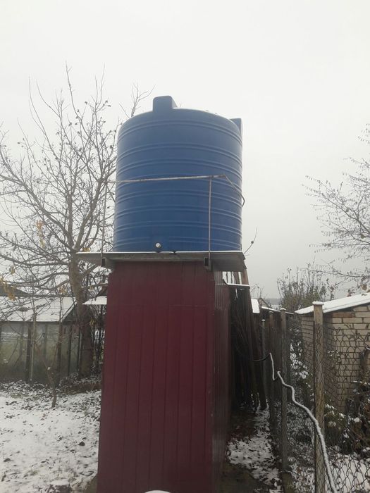 Бочка поліетиленова 2 м.куб.