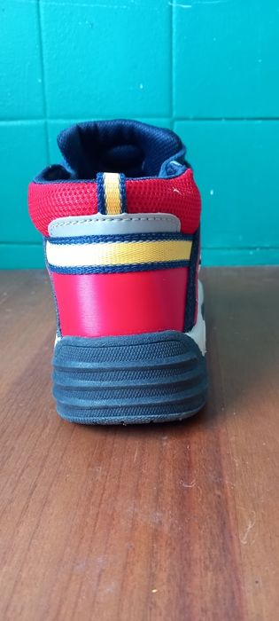 Botas de criança  marca bibi novas com etiqueta