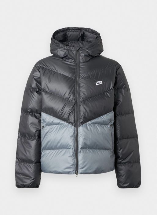 Зимова куртка пуховик Nike Windrunner оригіна м л хл оригінал