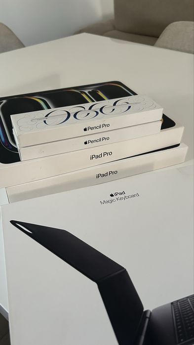 iPad Pro 13-inch (M4) 512Gb, Pencil Pro, Magic KeyBoard