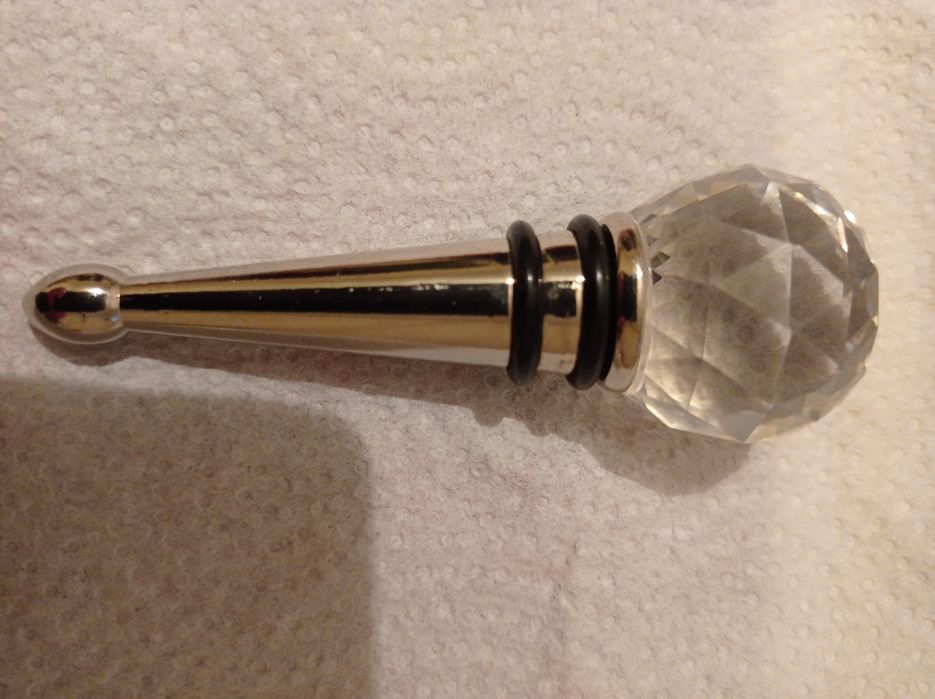 Mały korek kryształowy do butelki Swarovski