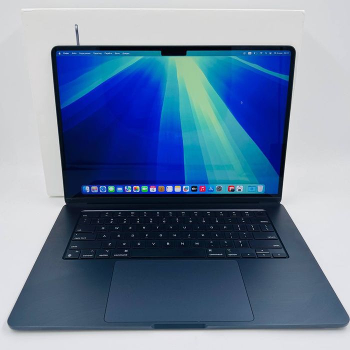 Apple Macbook Air 15 2025 M4 32GB RAM 2TB SSD Midnight IL7142