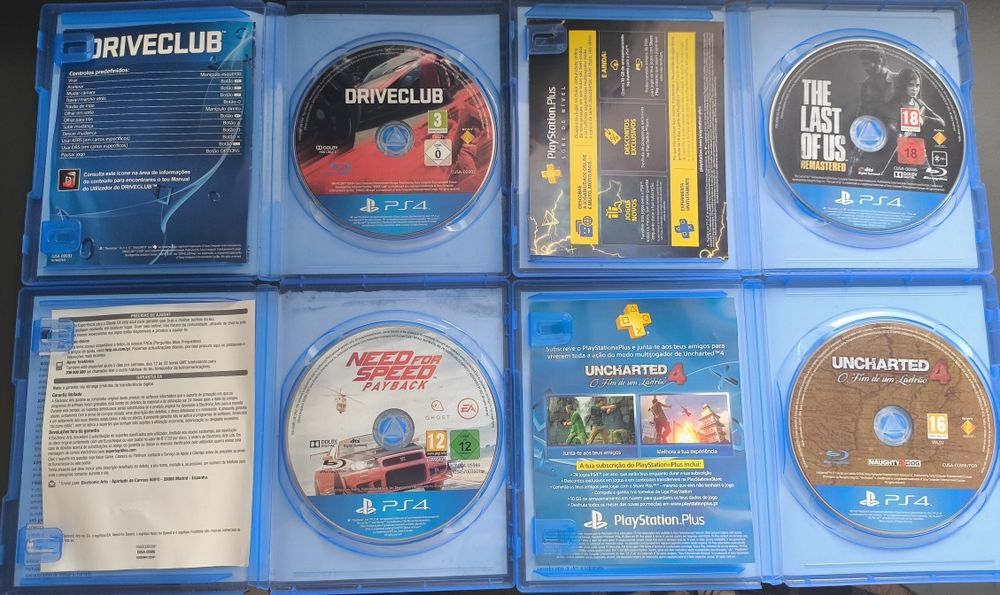 PS4 Slim (500GB) + 7 jogos