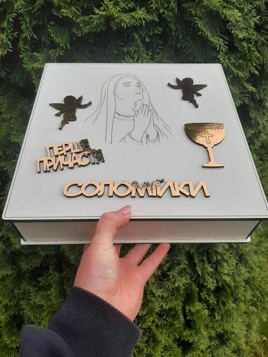 Дерев'яні бокси для подарунків та солодощів до Першого причастя