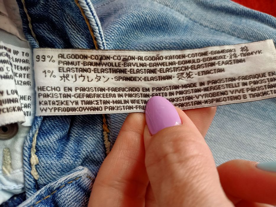 Jeansy Bershka, roz.34.