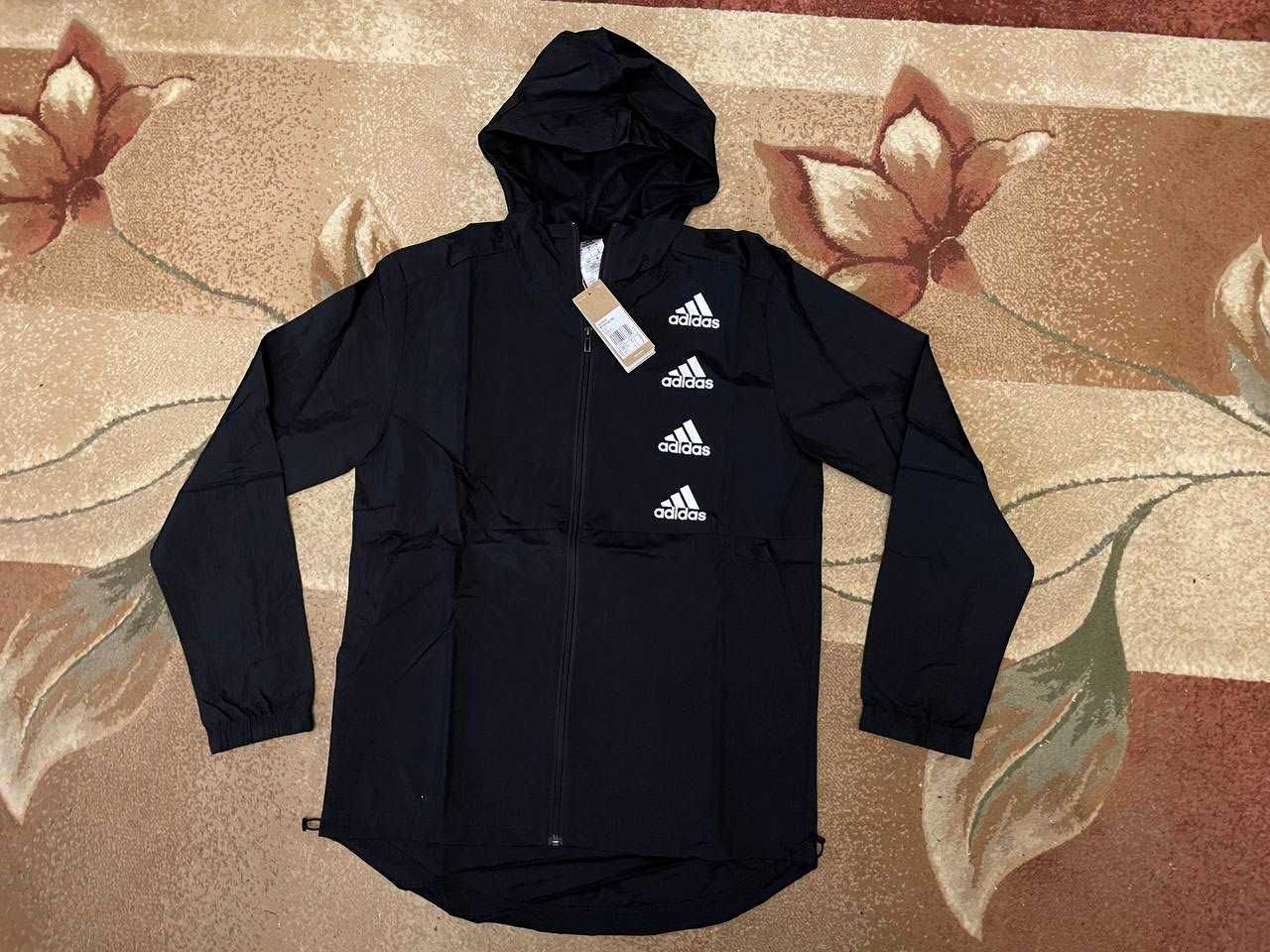 Adidas essentials windbreaker hotsell