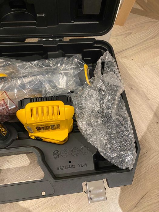 DeWalt Rebarbadora 54V max. DCG460X2